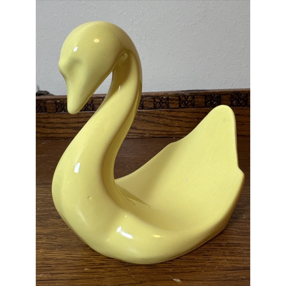 Vintage Vohann Pottery Swan Butter Yellow Towel Holder Bathroom Decor 1950s MCM